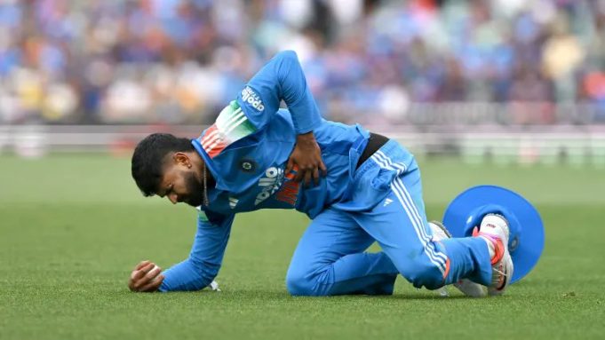 Shreyas Iyer Admitted To Sydney Hospital